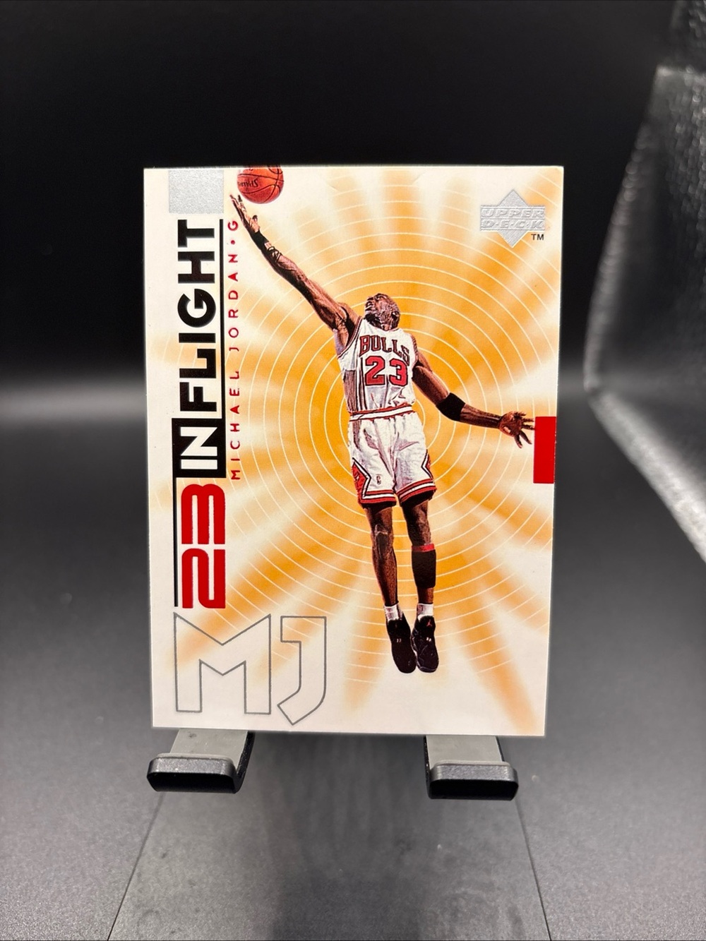 1998-99 Upper Deck Michael Jordan Living Legend 23 In Flight #IF12 Chicago Bulls